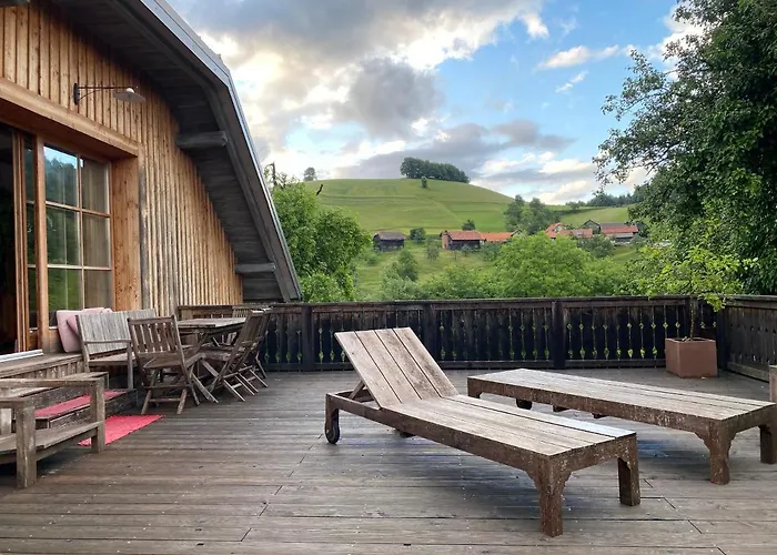 Stunning Hills View *