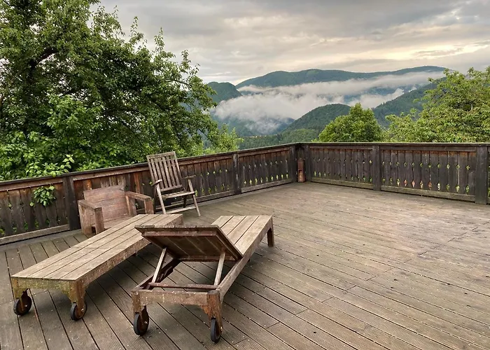 Stunning Hills View *